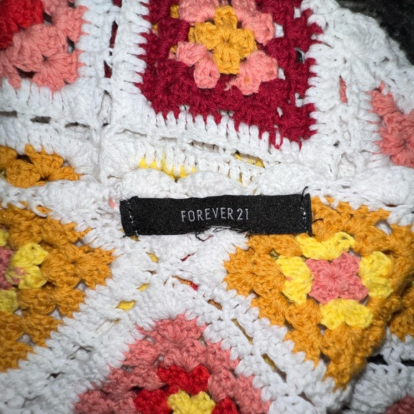 Forever 21 Crochet Crop Top - Picture 4 of 4